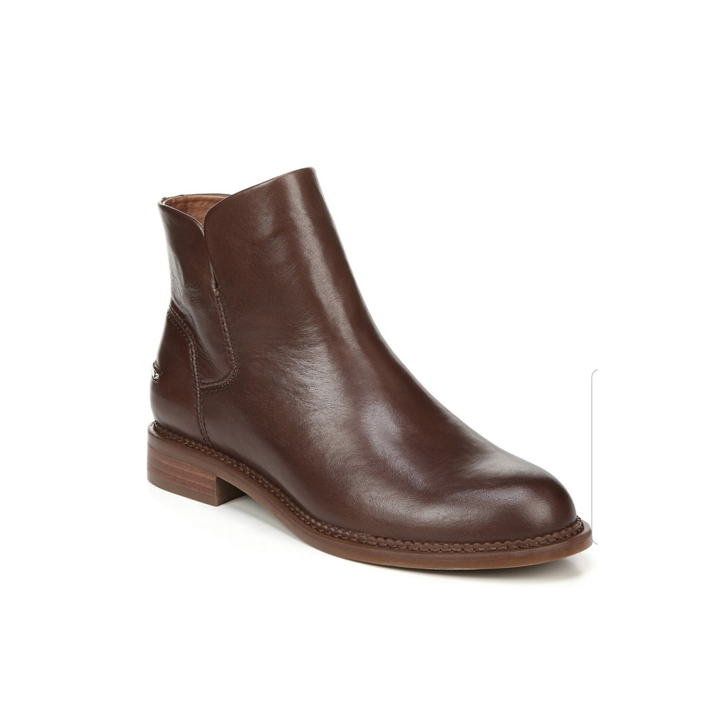 Franco Sarto

Happily Booties